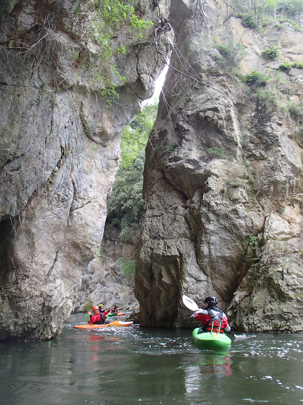 Entrée dans les gorges de ria